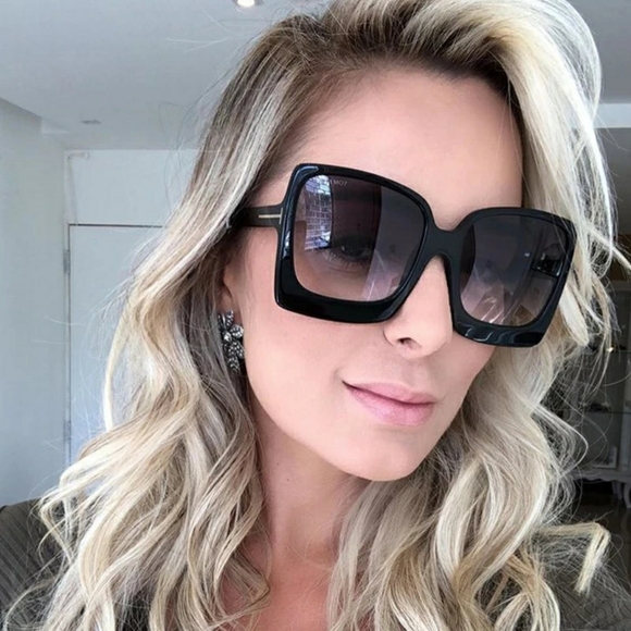 Accessories - New Oversized Black Luxury Sunglasses